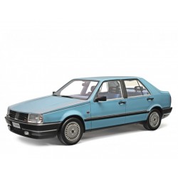 Fiat Croma Turbo I.E. 1985 světle modrá, Laudoracing-Model 1:18