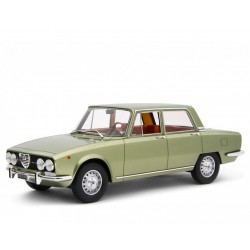 Alfa Romeo 2000 Berlina 1971 green, Laudoracing-Model 1/18 scale