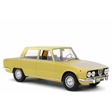 Alfa Romeo 2000 Berlina 1971 yellow, Laudoracing-Model 1/18 scale