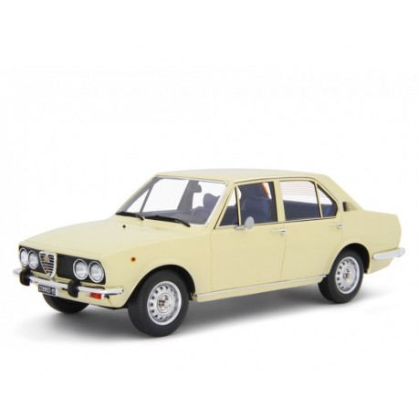 Alfa Romeo Alfetta 1.8 1975 beige, Laudoracing-Model 1/18 scale
