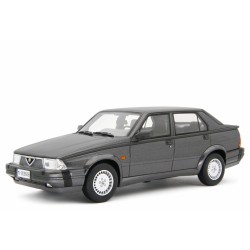Alfa Romeo 75 1.8 Turbo America 1986 šedá, Laudoracing-Model 1:18