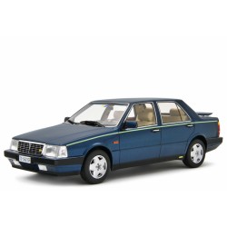 Lancia Thema 8.32 1986 blue, Laudoracing-Model 1/18 scale