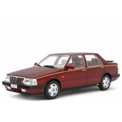 Lancia Thema 8.32 1986 red, Laudoracing-Model 1/18 scale