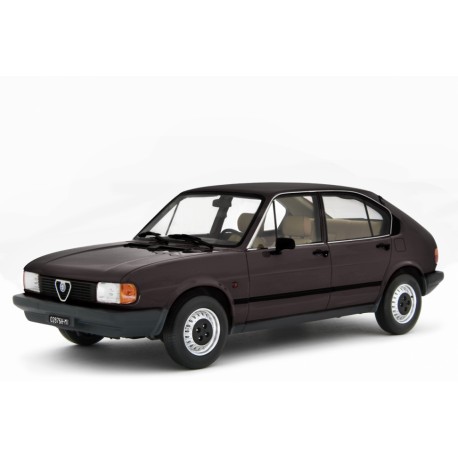 Alfa Romeo Alfasud 1.2 1980 brown, Laudoracing-Model 1/18 scale