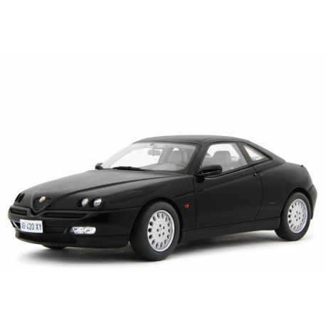 Alfa Romeo GTV 2.0 T.Spark 16V 1995 black, Laudoracing-Model 1/18 scale